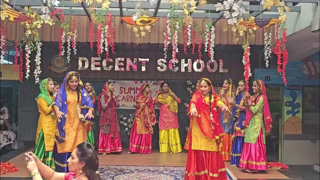 School_GroupDance2